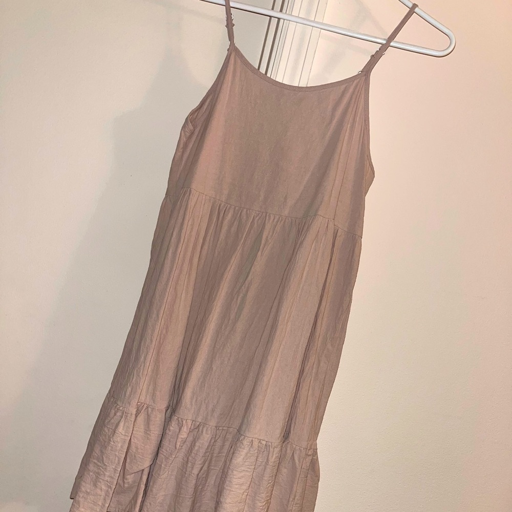 Sleeveless khaki dress